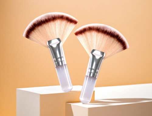 Factory Sales Fan Loose Powder Brush Short Handle Foundation Highlighter Makeup Brush